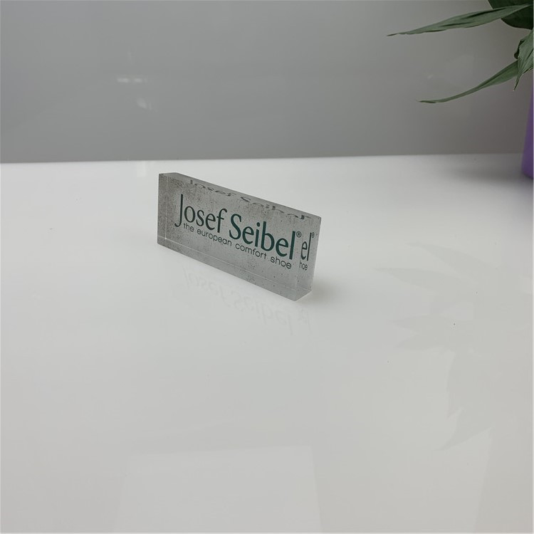acrylic block stand